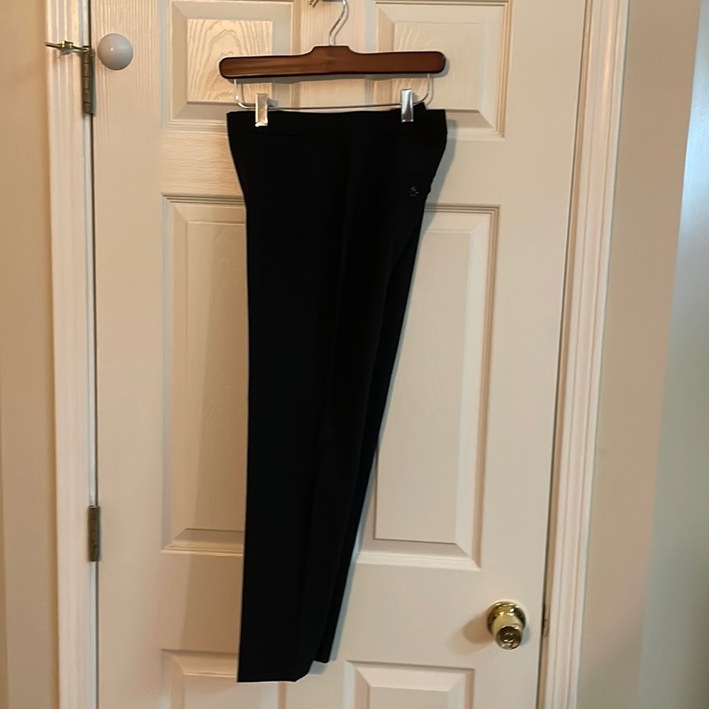 Banana Republic Avery pants. Black. Size 4. EUC
